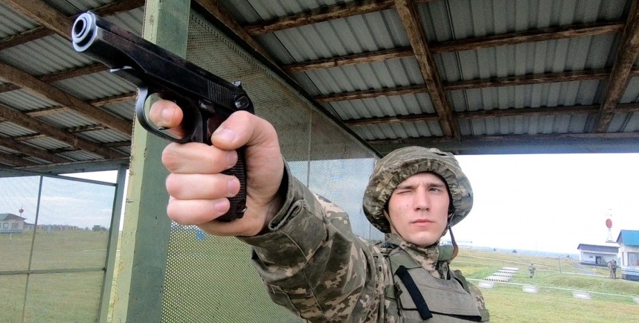 владение пистолетом, легализация оружия в Украине, выдача разрешения на оружие