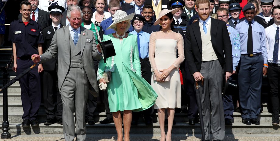 король Чарльз, Меган Маркл, принц Гарри, королева Камилла, королевская семья