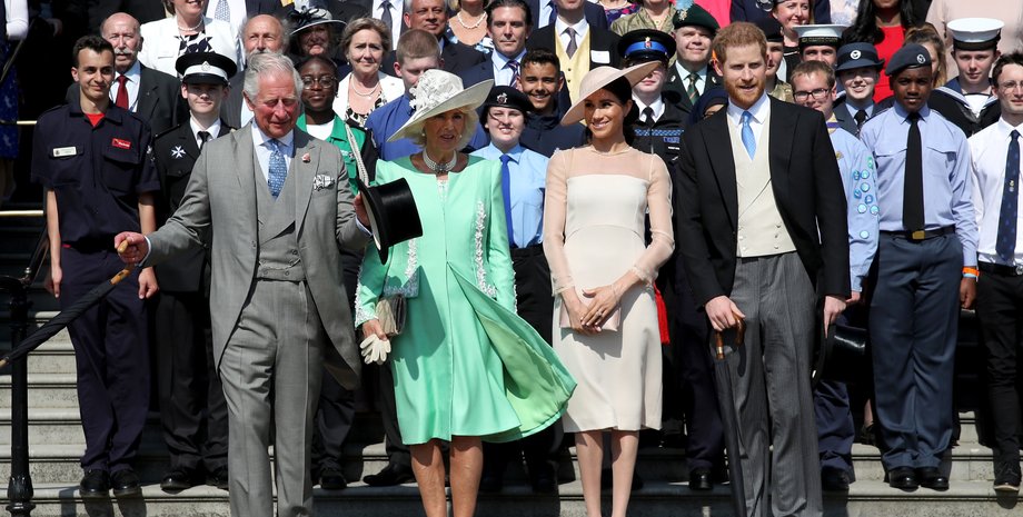 меган маркл промивала мізки принцу гаррі