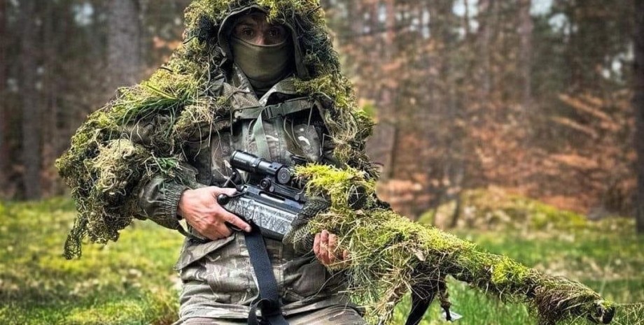 Снайпер ВСУ военный, мнайпер
