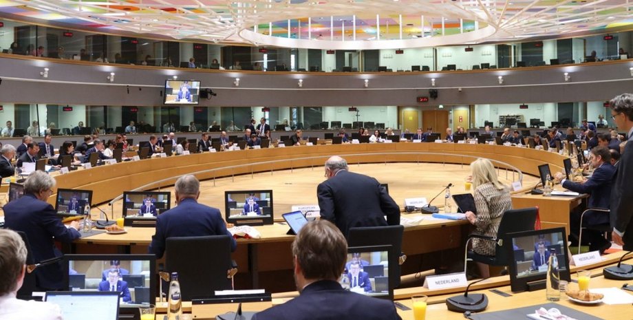 Польша, международные санкции, десятый пакет санкций, Европейский Союз, разногласия