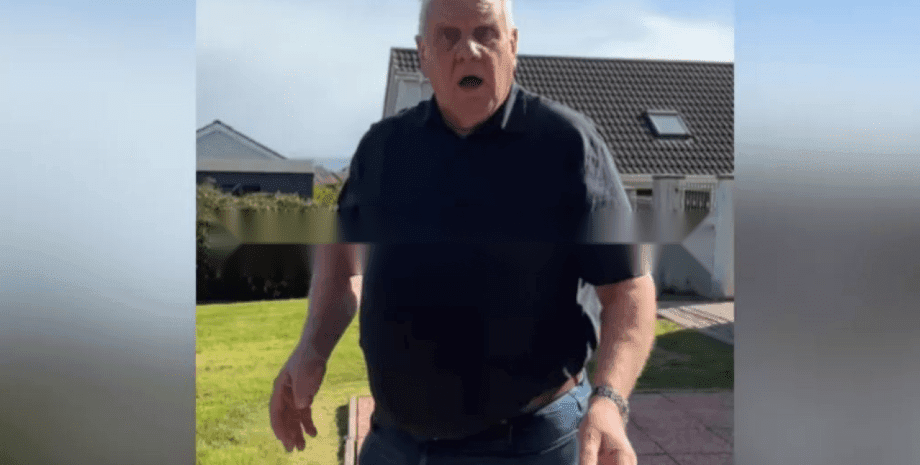 Реакция отца на возвращение блудной дочери из-за границы, смешные истории из жизни, странные случаи, Великобритания