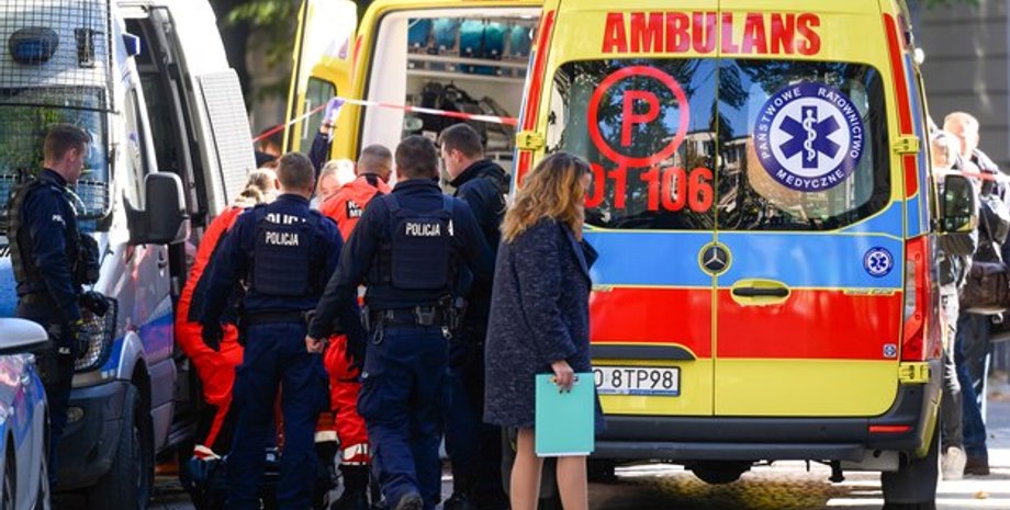 напад на дітей, поліція Польщі, напад Польща, чоловік напав на дітей