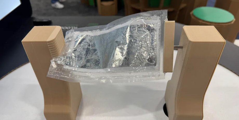 Бумажная батарея, аккумулятор, Flint, фото