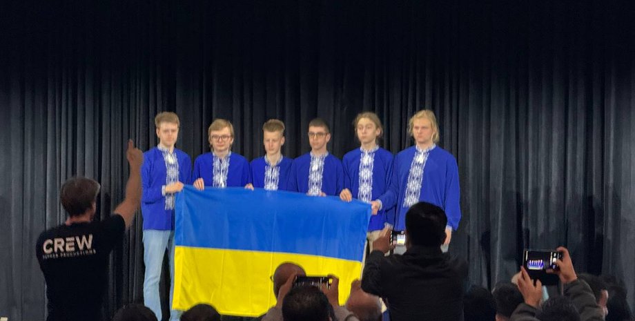 украинская команда на IMO