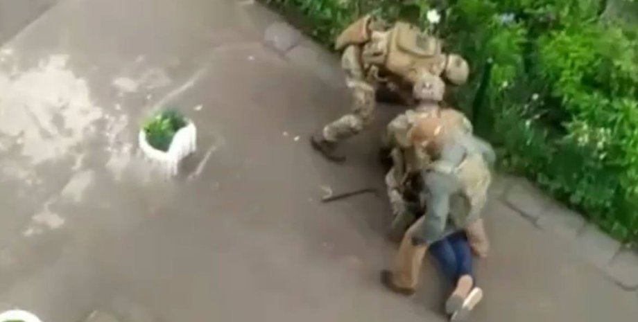 Одесса, Вартан Гутников, Евгений Тябус, Одесса, задержание, СБУ, сотрудники СБУ, жесткое задержание