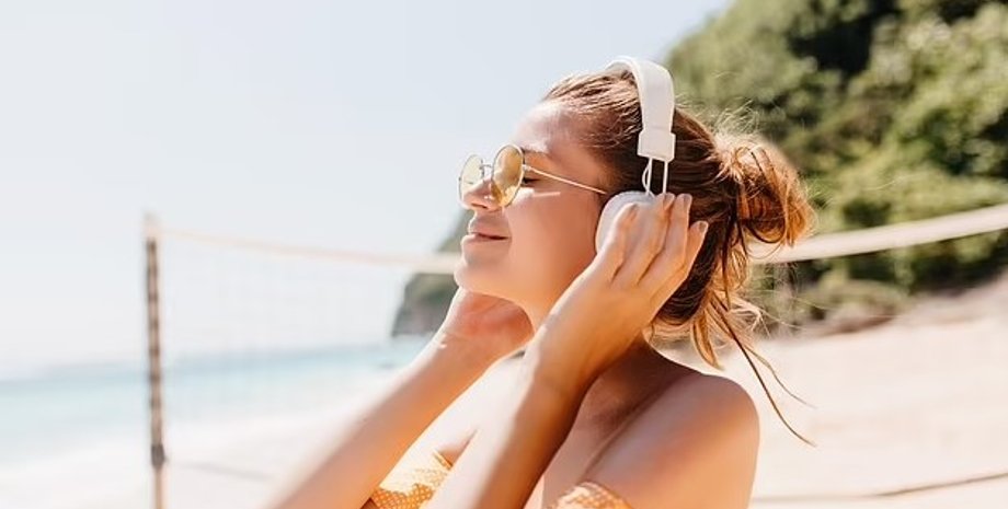 музыка, наушники, погода