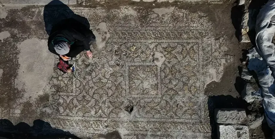 Пергам, мозаїка, Туреччина, археологи, археологія, розкопки, черепиця, культура, історія, мистецтво, архітектура