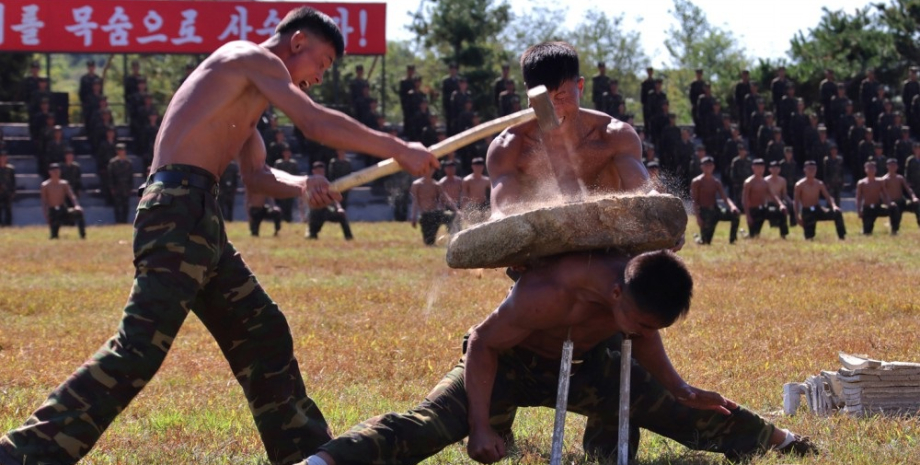 Attirando i soldati della Corea del Nord nei combattimenti, Putin mette alla pro...