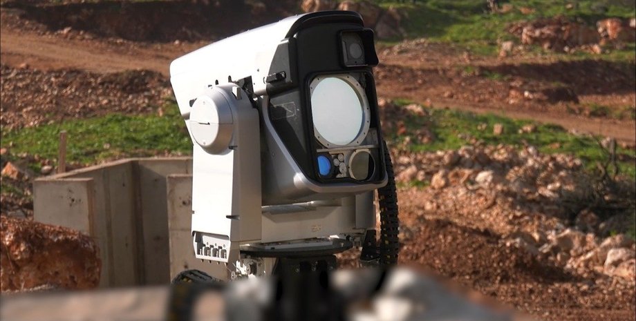 израильский лазер сбил дрон