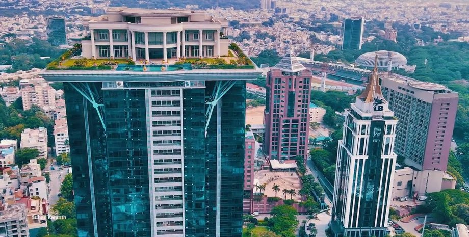 Особняк на крыше небоскреба, небесный особняк, роскошный особняк, дорого дом, жилье, Виджай Маллья, бежал из страны