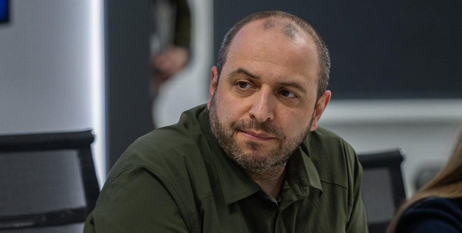 Секретарь СНБО Рустем Умеров Секретарь СНБО Украины Рустем Умеров