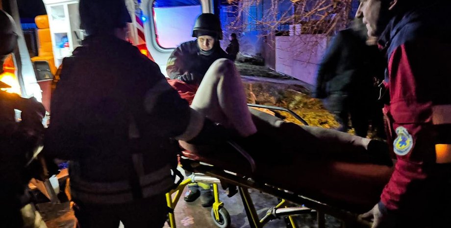 Рождество 2024, Рождество, ГСЧС, Киевская область, спасатели, пожарные, чрезвычайное происшествие, металлический забор, забор, застряла на заборе