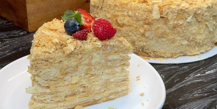 Торт Наполеон — самый вкусный рецепт из детства