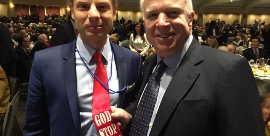 Алексей Гончаренко и Джон Маккейн / Фото с персонального сайта