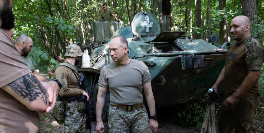 Nach Angaben des Kommandanten der Streitkräfte drohte die Kursk -Richtung immer ...