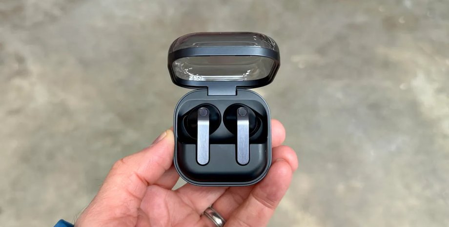 Наушники Samsung Galaxy Buds 4