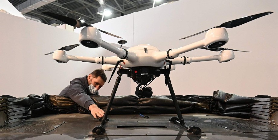 La Russie va transférer les armées de 1,4 million de drones cette année. L'Ukrai...