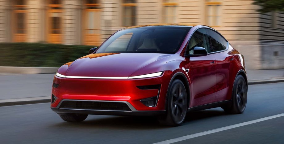 Tesla Model Y Performance 2025 года