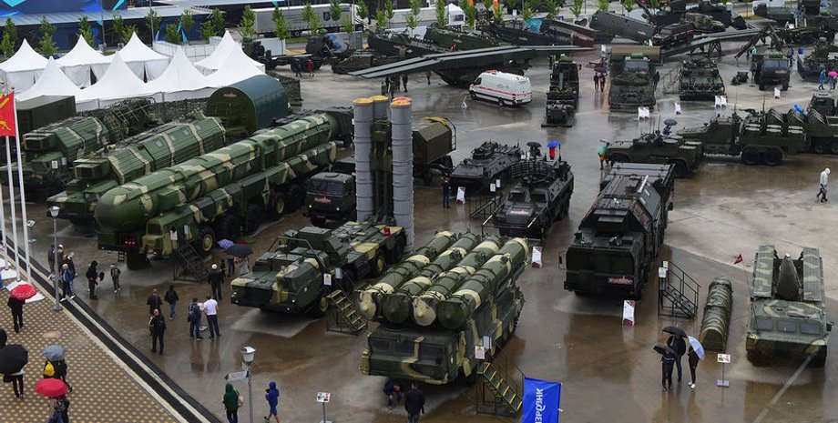 Військова техніка РФ