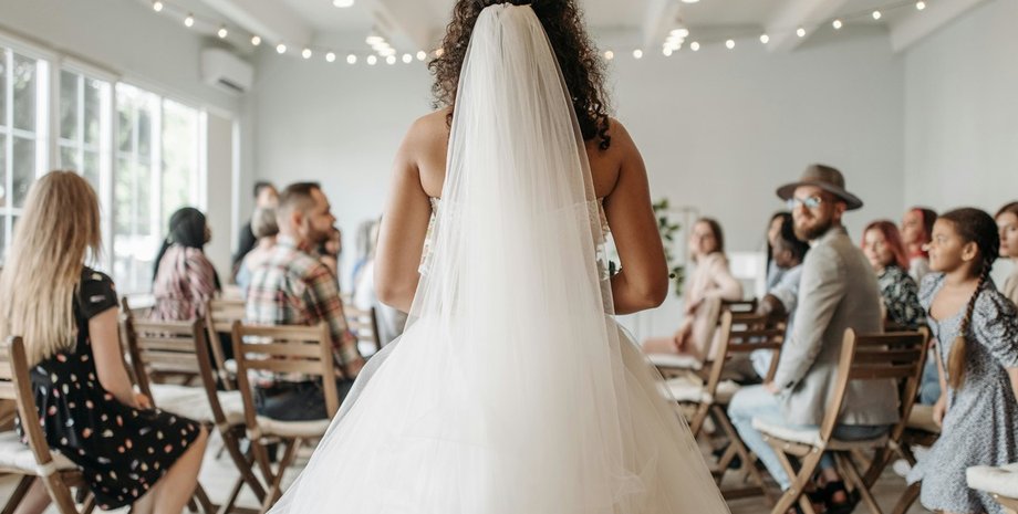 Женщина за неделю до свадьбы отказалась идти на праздник: причина поступка удивила сеть