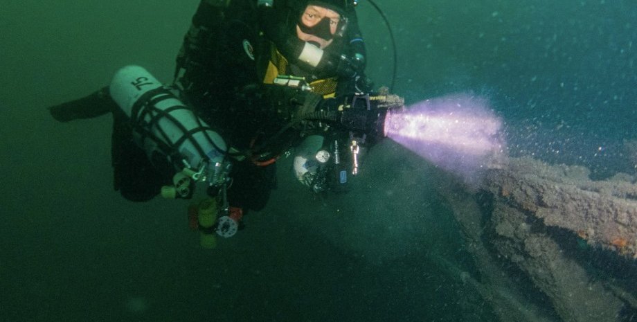 охотники за сокровищами, груз вина, затонувший кораболь, либурн, первая мировая война