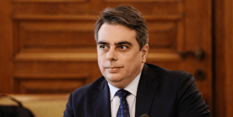 Асен Василев министр финансов Болгарии, Асен Василев