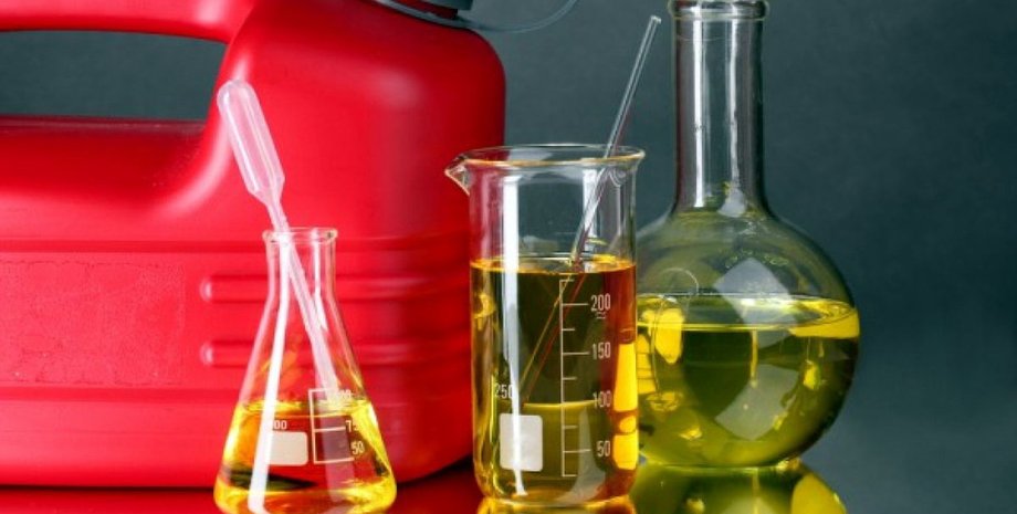 проверка качества топлива, качество топлива, качество бензина на АЗС, некачественное топливо