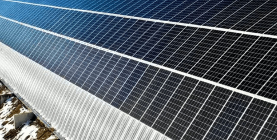 Двусторонняя панель Silfab Solar Двусторонние панели Silfab Utility NTC от Silfab Solar