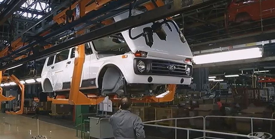 Лада Нива, Lada Granta, Lada Vesta, Lada Largus, производство авто, санкции против рф, производство ваз, конвейер ВАЗ
