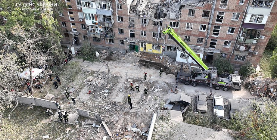 Ракетный удар обстрел Николаев разрушения