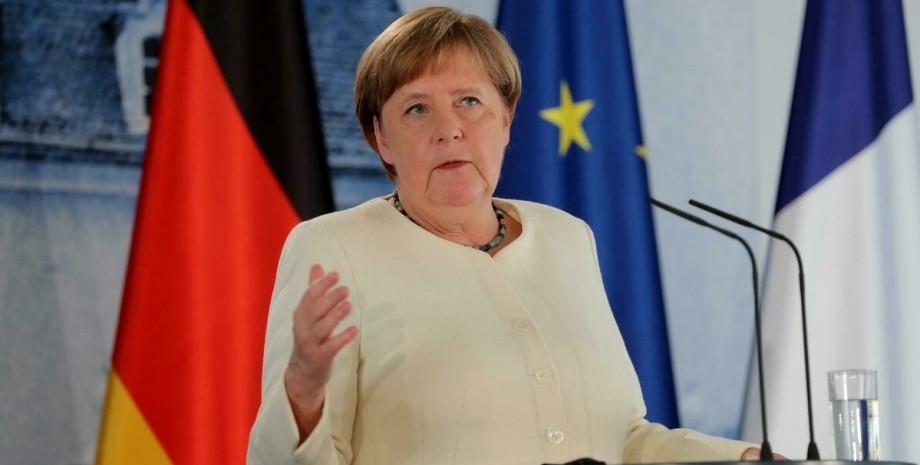 Меркель готова співпрацювати з "Талібаном"