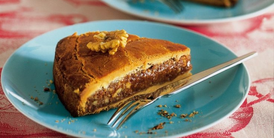 Ореховый пирог "Энгадин", швейцарский пирог, пирог с орехами, пирог с орехами и карамелью