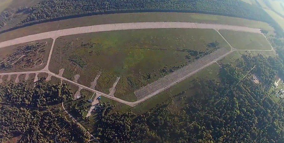 Аэродром "Зябровка"