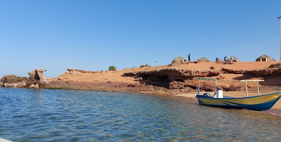 иран крепость остров ларак