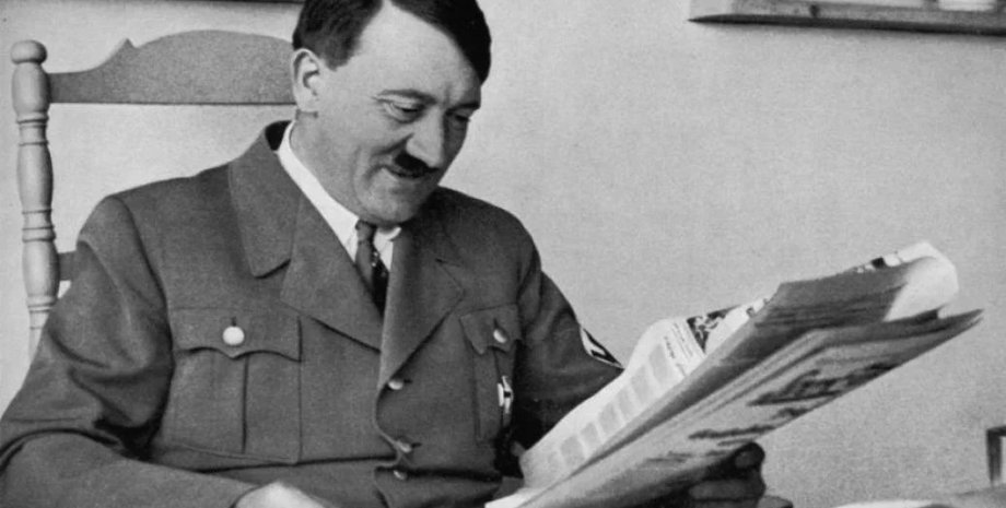 Акаунт Гітлера, Гітлер