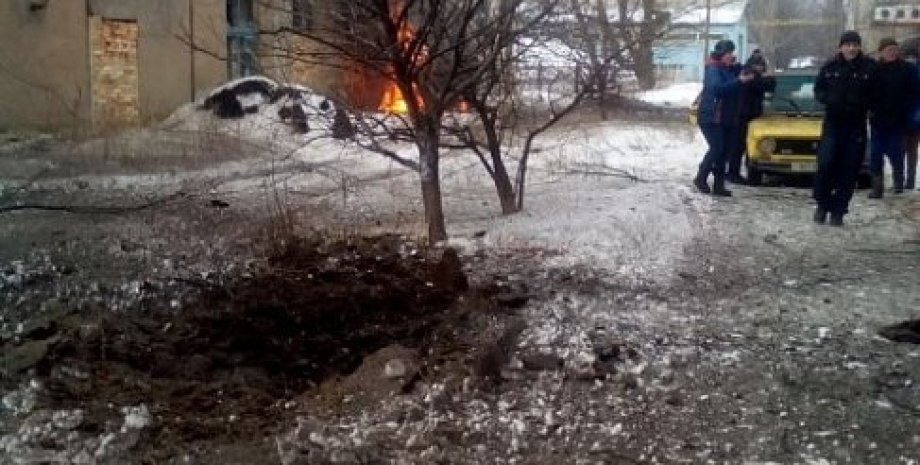 Последствия обстрела Попасной 17 января / Фото: informator.lg.ua