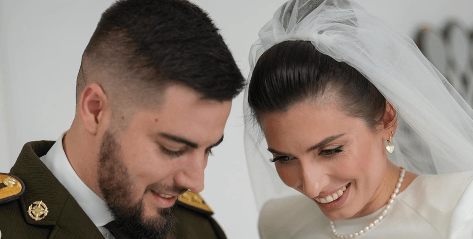 Марія Мезенцева та Юрій Федоренко, депутатка марія мезенцева, марія мезенцева вийшла заміж, весілля військових