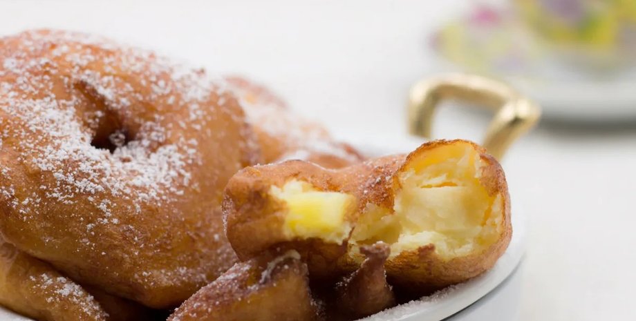 Яблучні оладки на пиві, яблучні оладки, оладки на пиві, яблука в клярі