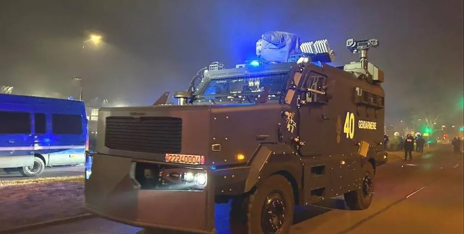 Бронемашина Centaure