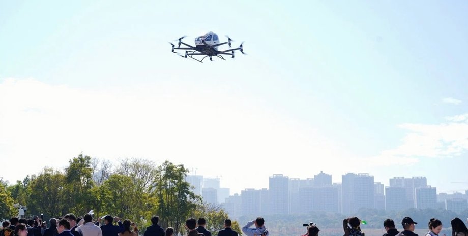 беспилотники, беспилотные такси, летающее такси