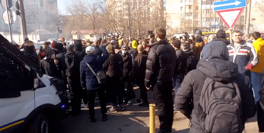 стерненко, сергей стерненко, суд, протесты, столкновения, полиция