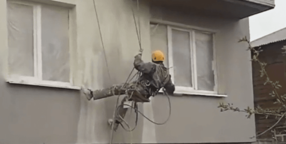 Мариуполь, дома, покраска