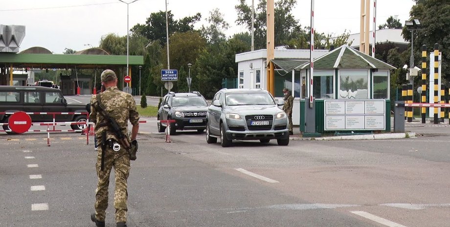 КПП, кордон, ЗСУ, прикордонники, виїзд за кордон, мобілізація, війна РФ проти України