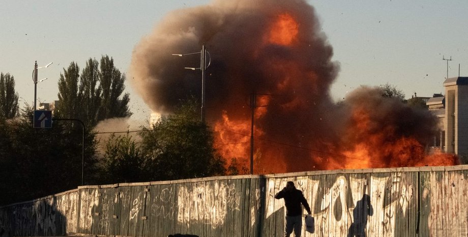 дрони-камікадзе, вибухи, іранські дрони, київ вибух