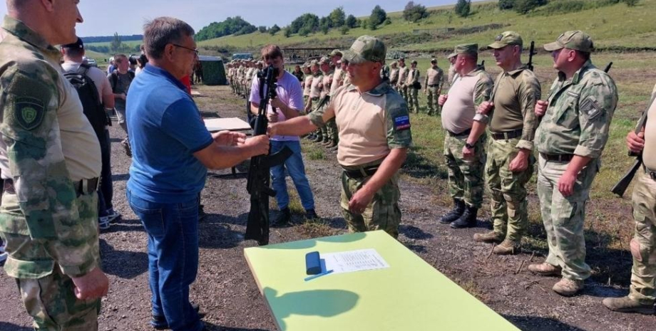 Vyacheslav Gladkov si è lamentato del fatto che quasi seimila persone 