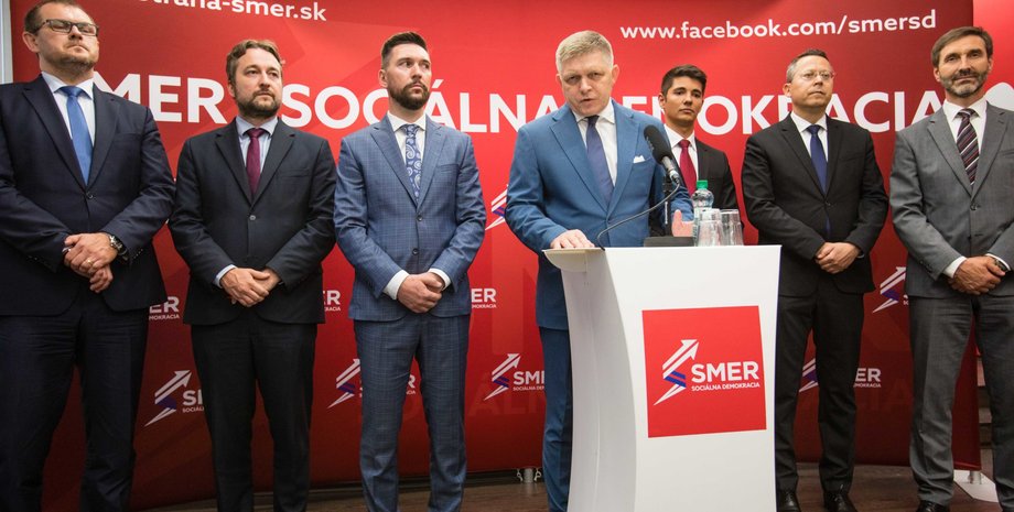 Smer-SD, Роберт Фицо, Фицо, СМЕР, партия, популисты, правые
