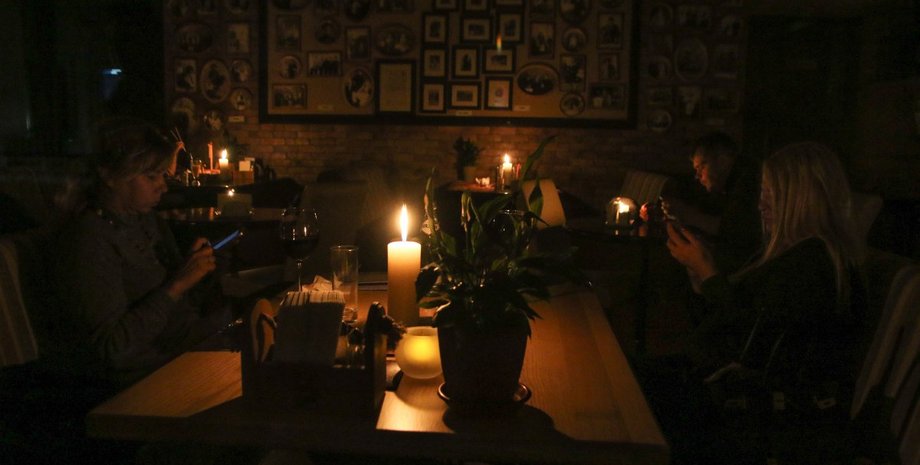 ДТЭК показал графики отключения света на 11 ноября Обнародованы новые графики отключения света