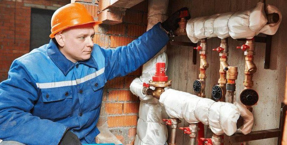 Теплоснабжение Киева – когда в столичных квартирах включат батареи