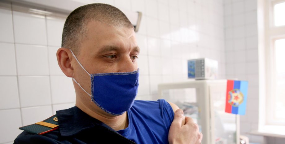 ЛНР, вакцинация от коронавируса, прививка от COVID-19